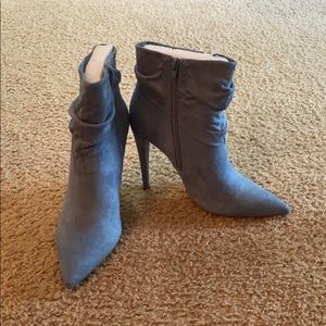 NWOB Shoe Dazzle Faux Suede Pointed Toe Booties